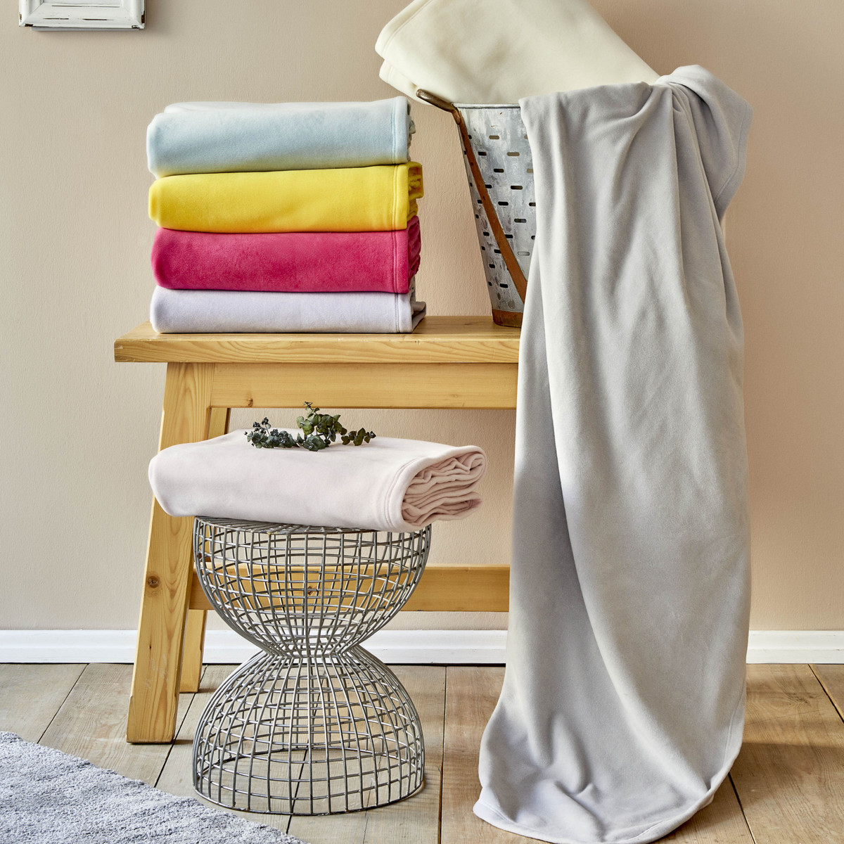 Karaca Home Puffy Gri Polar Tv Battaniyesi Karaca Home