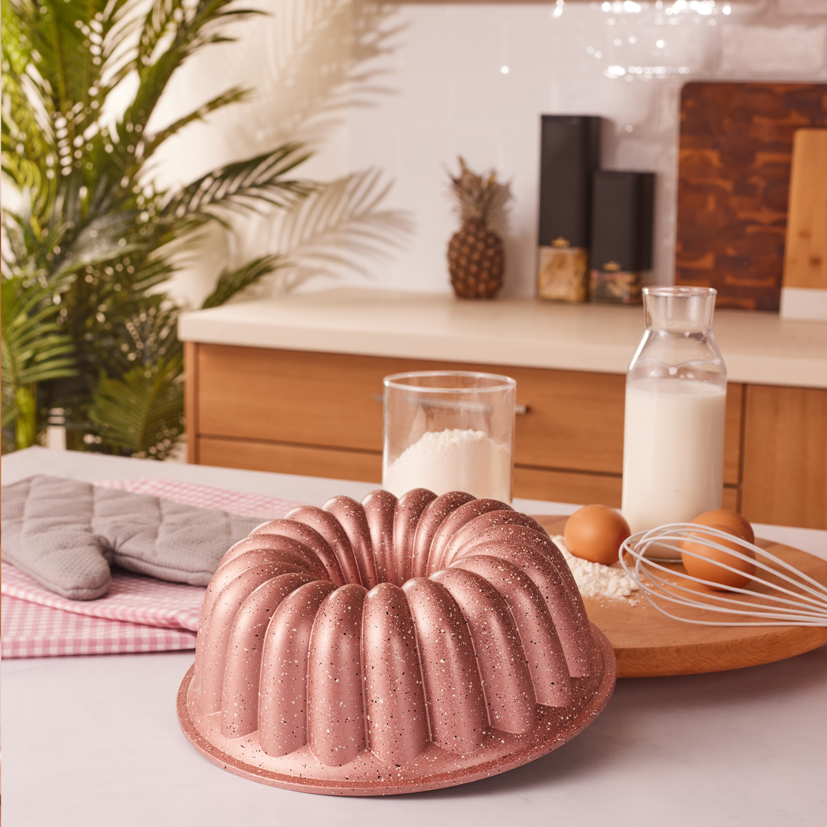 Emsan Arya 24 cm Döküm Kek Kalıbı Golden Pink Emsan