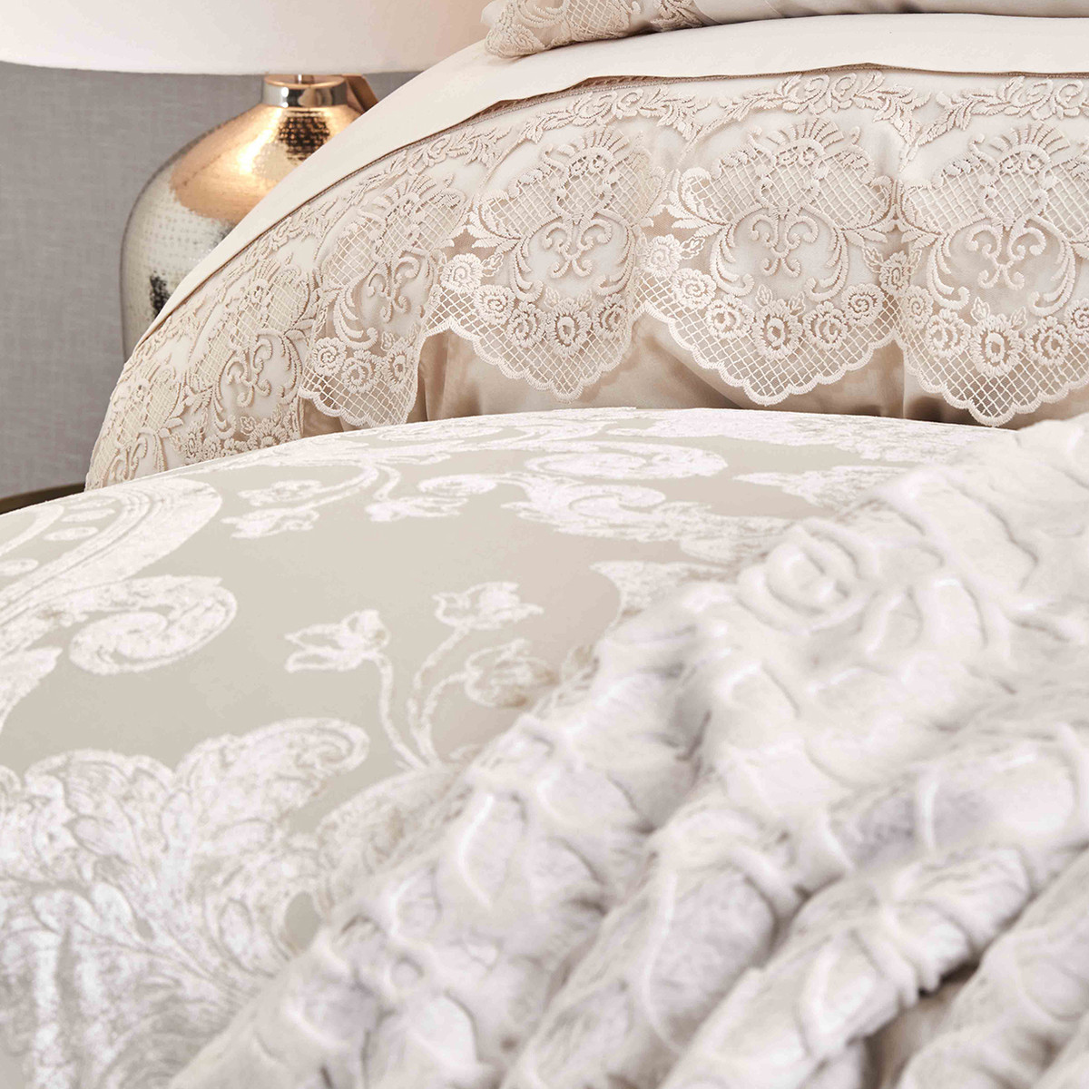 Karaca Home Valeria Royal Gold 10 Parça Çeyiz Seti Karaca Home